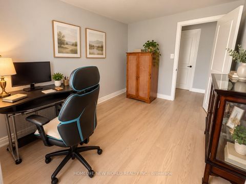 Photo 19 at 53 Pebblehill Square, Agincourt North, Toronto