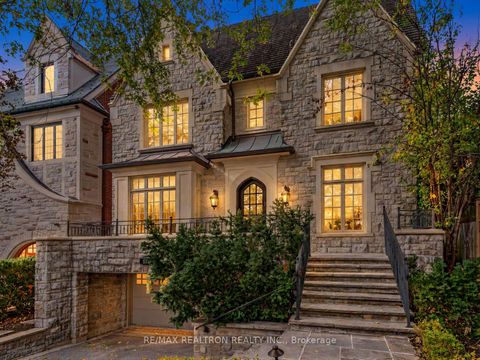 Photo 1 at 516 Vesta Drive, Forest Hill South, Toronto