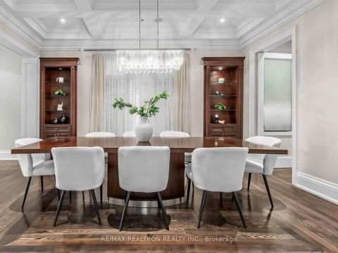 Photo 10 at 516 Vesta Drive, Forest Hill South, Toronto
