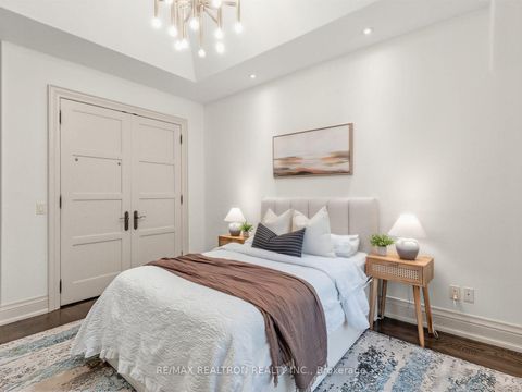 Photo 37 at 516 Vesta Drive, Forest Hill South, Toronto