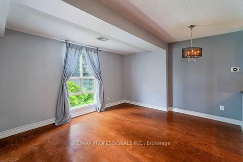 Photo 11 at 702 - 88 Charles Street E, Yonge Corridor, Toronto