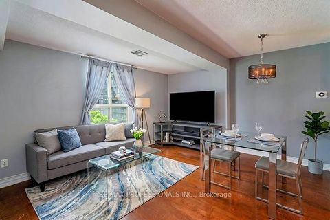 Photo 12 at 702 - 88 Charles Street E, Yonge Corridor, Toronto