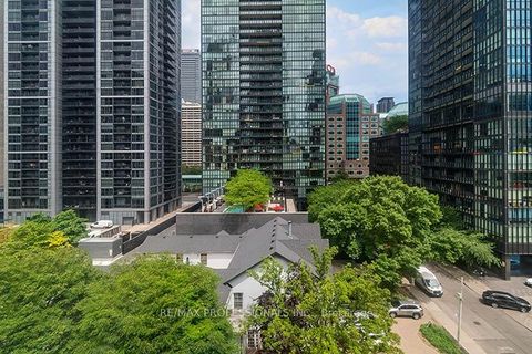 Photo 13 at 702 - 88 Charles Street E, Yonge Corridor, Toronto