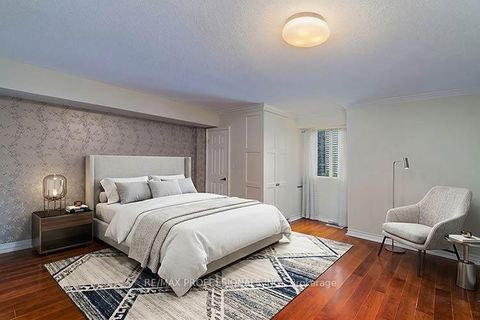 Photo 23 at 702 - 88 Charles Street E, Yonge Corridor, Toronto