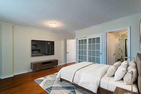 Photo 27 at 702 - 88 Charles Street E, Yonge Corridor, Toronto