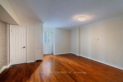Photo 28 at 702 - 88 Charles Street E, Yonge Corridor, Toronto