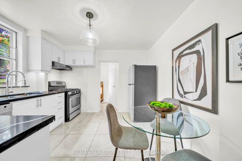 Photo 7 at 155 Arlington Avenue, Cedarvale, Toronto