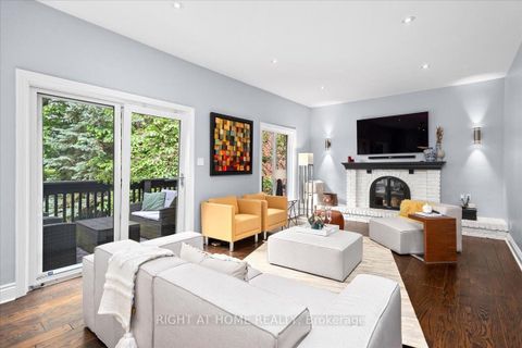 Photo 7 at 437 The Kingsway, Humber Valley, Toronto