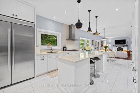 Photo 14 at 437 The Kingsway, Humber Valley, Toronto