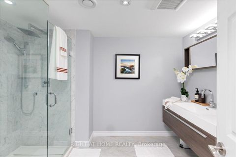 Photo 27 at 437 The Kingsway, Humber Valley, Toronto