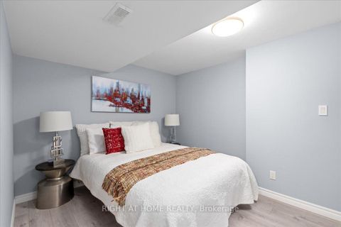 Photo 34 at 437 The Kingsway, Humber Valley, Toronto