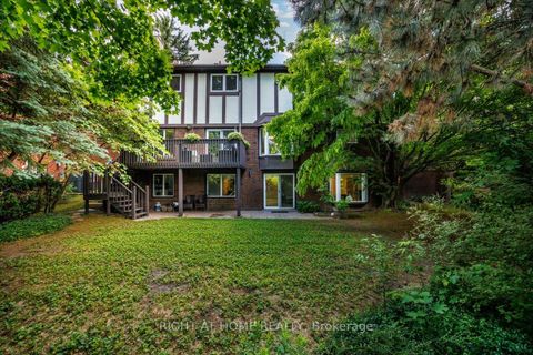 Photo 35 at 437 The Kingsway, Humber Valley, Toronto