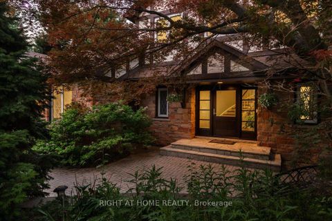Photo 39 at 437 The Kingsway, Humber Valley, Toronto