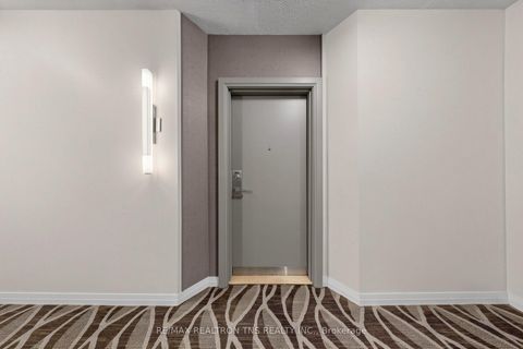 Photo 9 at 1501 - 228 Queens Quay W, Waterfront Communities C1, Toronto