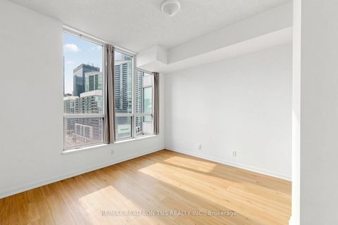Photo 22 at 1501 - 228 Queens Quay W, Waterfront Communities C1, Toronto