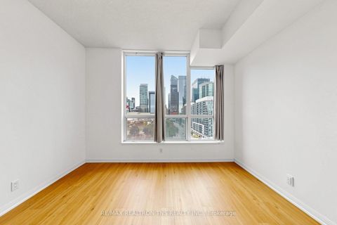 Photo 24 at 1501 - 228 Queens Quay W, Waterfront Communities C1, Toronto