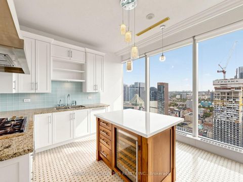 Photo 15 at 3803 - 183 Wellington Street W, Waterfront Communities C1, Toronto