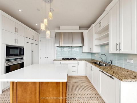 Photo 17 at 3803 - 183 Wellington Street W, Waterfront Communities C1, Toronto