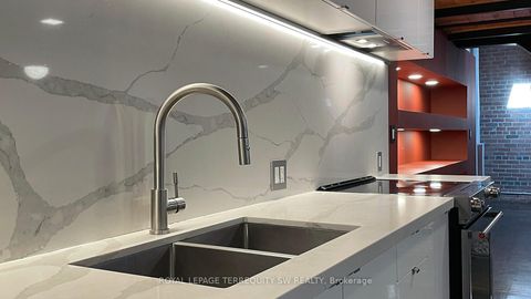 Photo 6 at 124 - 326 Carlaw Avenue, South Riverdale, Toronto