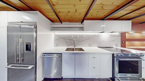 Photo 8 at 124 - 326 Carlaw Avenue, South Riverdale, Toronto