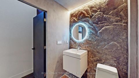 Photo 12 at 124 - 326 Carlaw Avenue, South Riverdale, Toronto