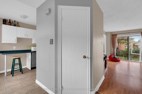 Photo 3 at 104 Ferguson Drive, Northwest, Barrie