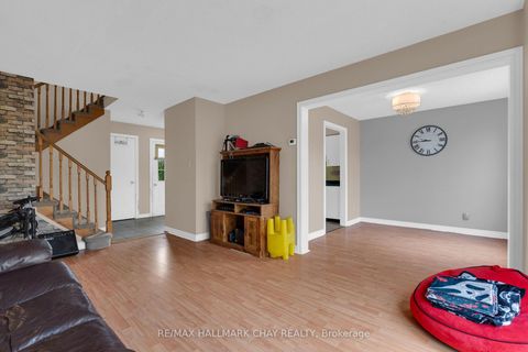 Photo 7 at 104 Ferguson Drive, Northwest, Barrie