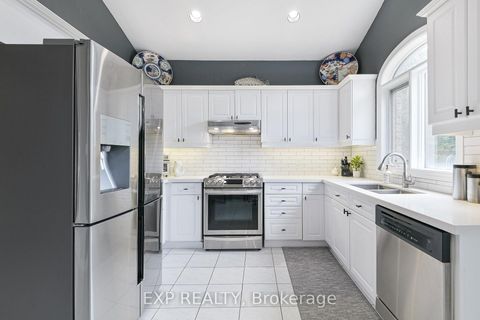 Photo 16 at 29 Batson Drive, Aurora Village, Aurora