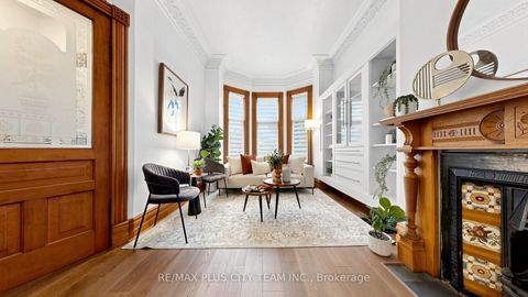 Photo 6 at 201 Seaton Street, South St. James Town, Toronto