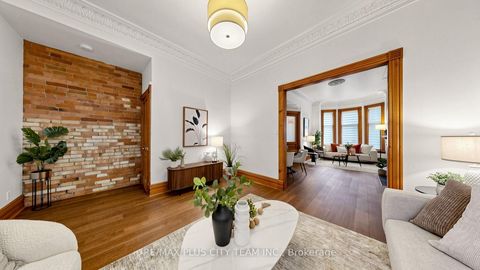 Photo 13 at 201 Seaton Street, South St. James Town, Toronto