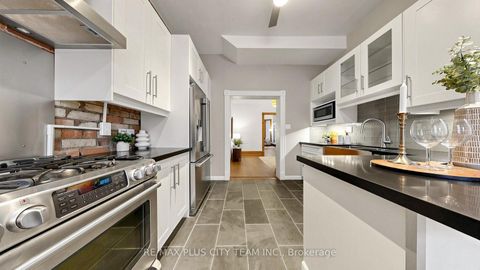 Photo 17 at 201 Seaton Street, South St. James Town, Toronto