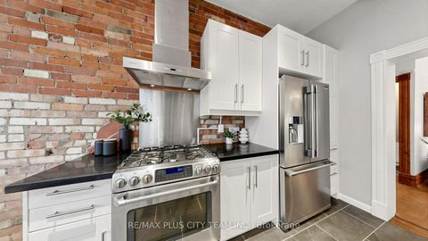 Photo 18 at 201 Seaton Street, South St. James Town, Toronto