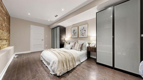 Photo 24 at 201 Seaton Street, South St. James Town, Toronto
