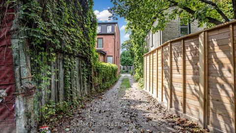 Photo 32 at 201 Seaton Street, South St. James Town, Toronto