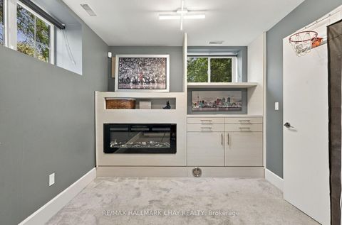 Photo 35 at 6513 King Road, Nobleton, King