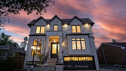 Photo 1 at 43 Rockport Crescent, Crosby, Richmond Hill
