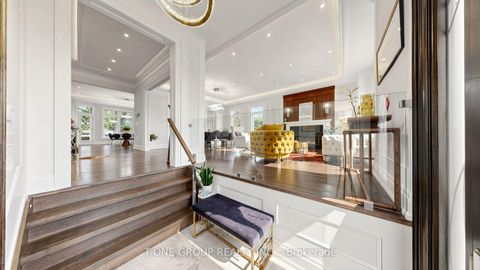 Photo 4 at 43 Rockport Crescent, Crosby, Richmond Hill