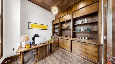 Photo 6 at 43 Rockport Crescent, Crosby, Richmond Hill