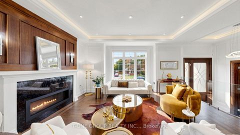 Photo 9 at 43 Rockport Crescent, Crosby, Richmond Hill