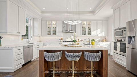 Photo 17 at 43 Rockport Crescent, Crosby, Richmond Hill