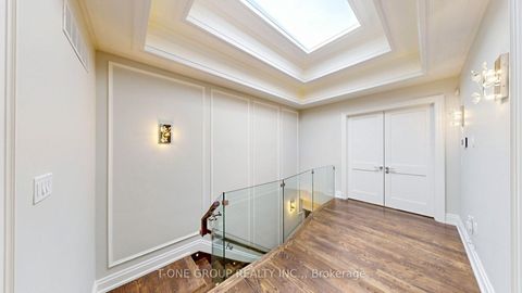Photo 24 at 43 Rockport Crescent, Crosby, Richmond Hill