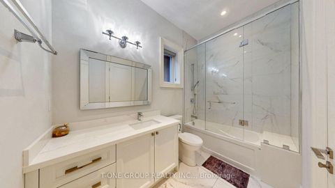 Photo 40 at 43 Rockport Crescent, Crosby, Richmond Hill