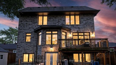 Photo 41 at 43 Rockport Crescent, Crosby, Richmond Hill