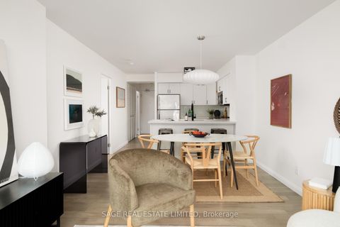 Photo 10 at 2109 - 750 Bay Street, Bay Street Corridor, Toronto