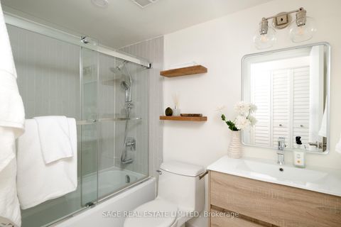 Photo 29 at 2109 - 750 Bay Street, Bay Street Corridor, Toronto