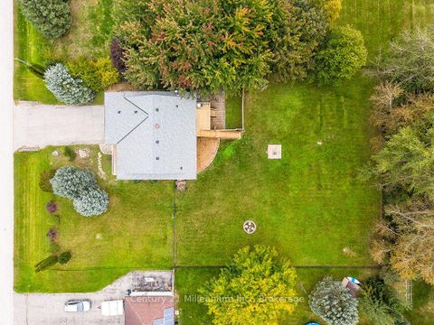 Photo 12 at 46 Donald Avenue, Nottawa, Clearview