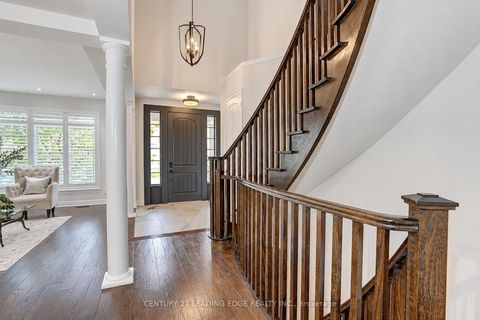 Photo 5 at 18 Pheasant Drive, Oak Ridges, Richmond Hill