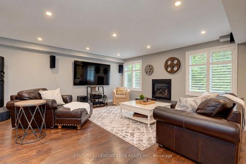 Photo 40 at 18 Pheasant Drive, Oak Ridges, Richmond Hill