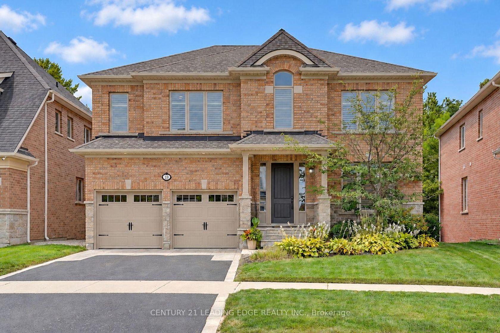 18 Pheasant Drive, Oak Ridges, Richmond Hill photo number 2
