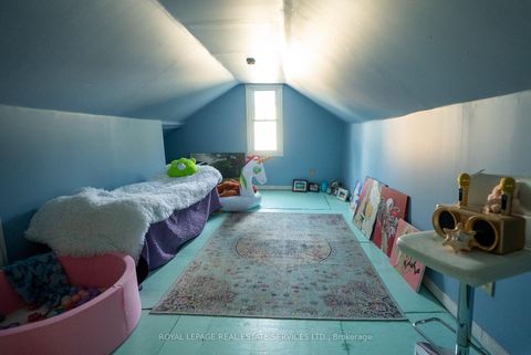 Photo 19 at 761 Kingston Road, The Beaches, Toronto